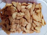 Kue biji ketapang