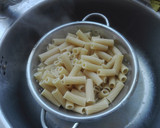 Foto del paso 4 de la receta: Costilla con tortiglioni a la puttanesca