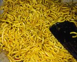 Foto langkah ke 3 dari resep Bakmi goreng jawa.