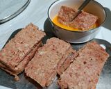 Foto langkah ke 3 dari resep Spam/Luncheon Ayam Goreng Telor.