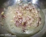 A picture of step 4 of Mango chicken Curry.