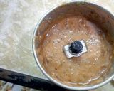 A picture of step 4 of Roasted tomatoes salsa.