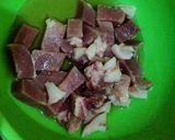 Foto langkah ke 1 dari resep Babi kecap telur (gak halal ya).