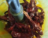 Foto langkah ke 2 dari resep Chili Oil.