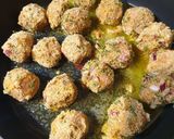 Une image de l'étape 3 de Boulettes de boeuf en sauce 😋#tablierdor2023.