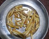 કાચા કેળાની ચિપ્સ(Kacha kela chips recipe in Gujarati) રેસીપી સ્ટેપ3ફોટો