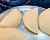 A picture of step 6 of Mawa Gujiya.