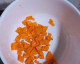 A picture of step 1 of Sweet Corn Mix Vegetable Soup.