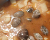 Foto del paso 4 de la receta: Patatas a la marinera