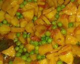 A picture of step 2 of Veg maggi.