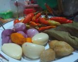 Foto langkah ke 2 dari resep Pindang Bumbu Kuning Kemangi.