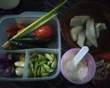Foto langkah ke 1 dari resep Tumis cucut cabe ijo.