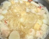 Gambar langkah 2 resipi 👩‍🍳Sup Sayur Bayam Enoki.