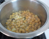 Foto del paso 11 de la receta: Crema de garbanzos con espinacas