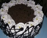 A picture of step 9 of Black froest cake.