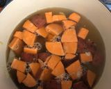 A picture of step 3 of Sweet potato, spinach and coriander soup - vegan.