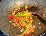 Foto langkah ke 2 dari resep Belanak Masak Acar - Kuah Kuning Pedas.