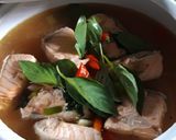 Foto langkah ke 3 dari resep Salmon kemangi.