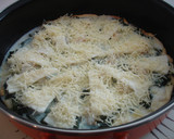 Foto del paso 9 de la receta: Quiche Vosgienne de espinacas con mix de queso gratinado