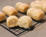 Hình bước làm 1 của món 🍞CONDENSED MILK BREAD
