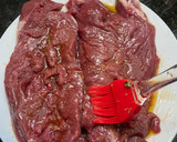 Foto del paso 3 de la receta: Solomillo macerado al horno