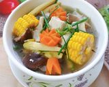 Hình bước làm 4 của món Canh nấm ngũ sắc