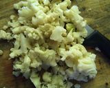 Foto del paso 1 de la receta: Coliflor gratinado con carne y zanahorias