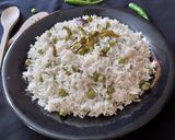 A picture of step 5 of Simple Peas Rice.
