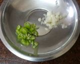 A picture of step 2 of Vege raita with pepper tarka.