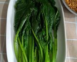 Foto langkah ke 4 dari resep Kailan cah bawang putih ala resto.