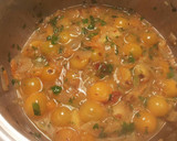 Foto del paso 9 de la receta: Tiburones, en salsa de tomates cherrys amarillos