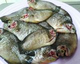Foto langkah ke 1 dari resep Ikan kapar goreng.