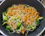 Foto del paso 1 de la receta: Wok de verduras coloridas