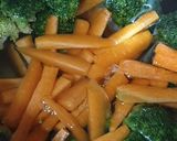 A picture of step 1 of Chickpea Broccoli salad.