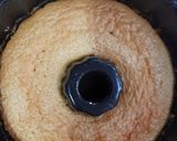 A picture of step 7 of Orange chiffon cake.