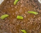 A picture of step 4 of Qeema curry.