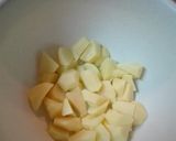 Foto del paso 4 de la receta Guiso de papas con calamares, rape y gambas