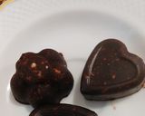 Mogyorós-áfonyás csokiszív (adalékmentes, vegán desszert) recept fázis 2 fotója
