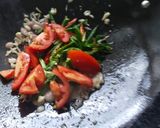Foto langkah ke 2 dari resep Telur Ceplok Tauco.