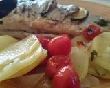 Foto del paso 4 de la receta: Dorada horneada al zumo de limón