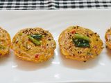 Sooji & Besan Veg Idli😊 (semolina and gram flour idli)