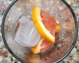 Foto del paso 1 de la receta: 🍹Soda con pomelo y romero 🍹