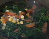 Foto langkah ke 3 dari resep Sayur bening+jagung.