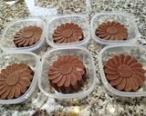 Foto del paso 17 de la receta: Tarta individual de plátano y chocolate, cinco versiones y presentación
