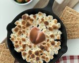 Foto del paso 2 de la receta: Dip de s'mores con chocolate y bombones