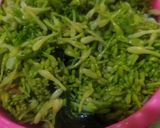 Foto langkah ke 1 dari resep Oseng Bunga Pepaya.