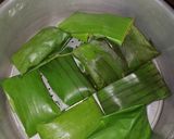 Foto langkah ke 6 dari resep Kue nagasari isi pisang.