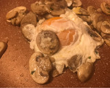 Foto del paso 9 de la receta: Champiñones al ajillo, con huevos 🥚 camperos