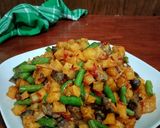 Foto langkah ke 3 dari resep Sambel Goreng Kentang, Buncis, Ati Ampela.
