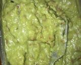 Foto del paso 4 de la receta: Guacamole🥑🥑🥑 (no la original por falta de ingredientes)